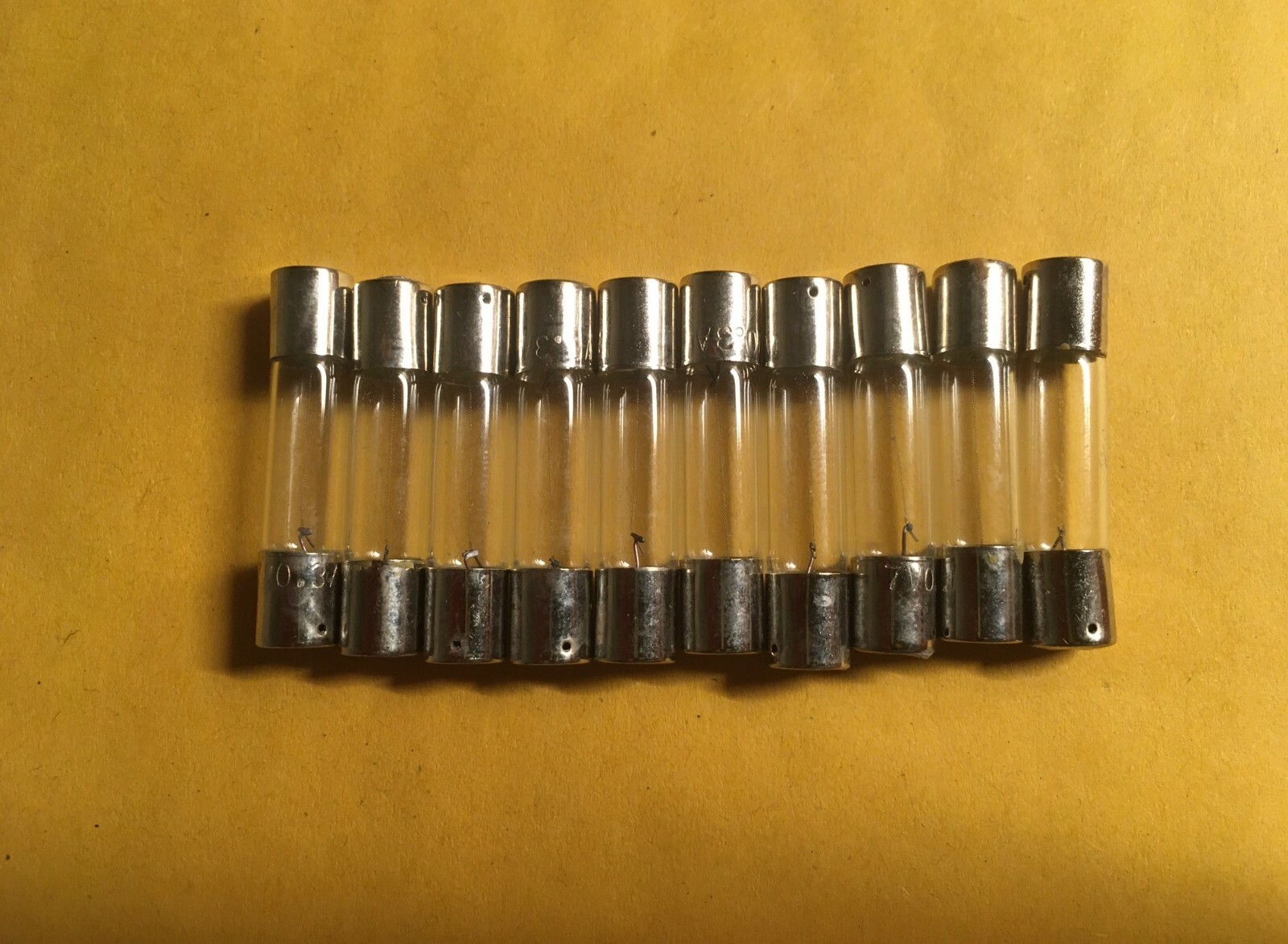 (10)7v-300mA-FUSE LAMP/ 5050 6060 7070 8080 9090 DB Sansui DIAL Original -7v.3A