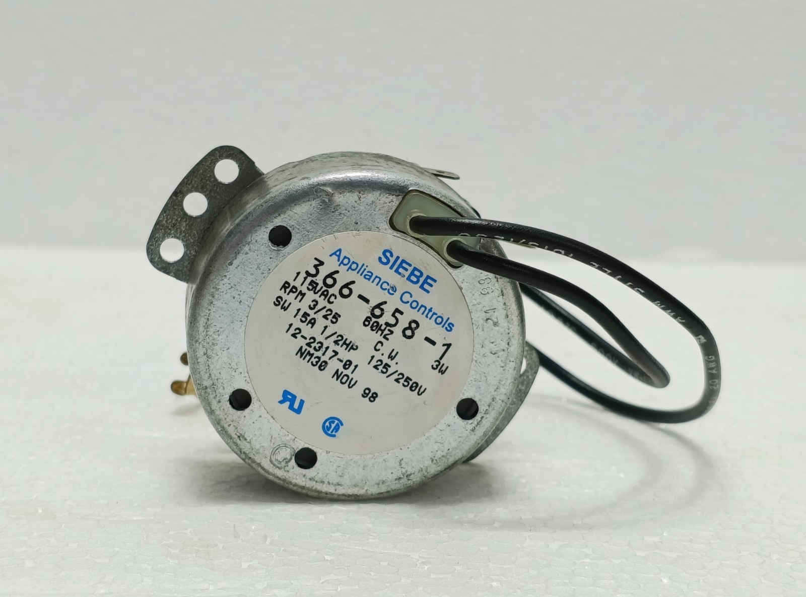 SCOTSMAN 12-2317-21 / 12-1980-01 Ice Machine Timer Switch 115V New Surplus