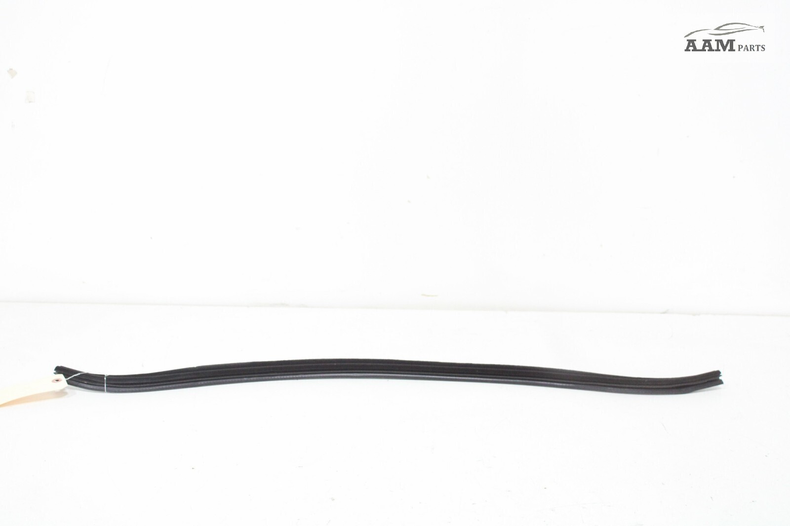 2018-2024 VOLVO VNL 860 FRONT LEFT DRIVER SIDE WEATHERSTRIP SEAL RUBBER OEM