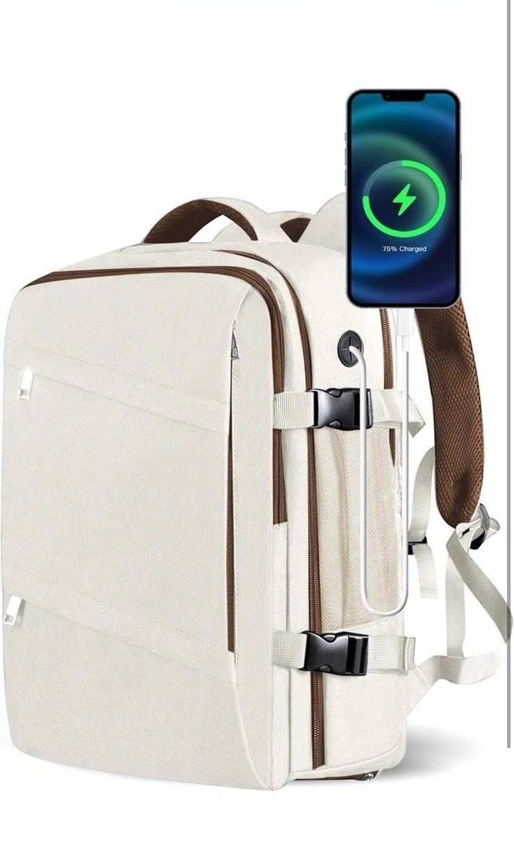 NWT Carry On Backpack Extra Large Travel Backpack fits 17inch Exra-Large Khaki