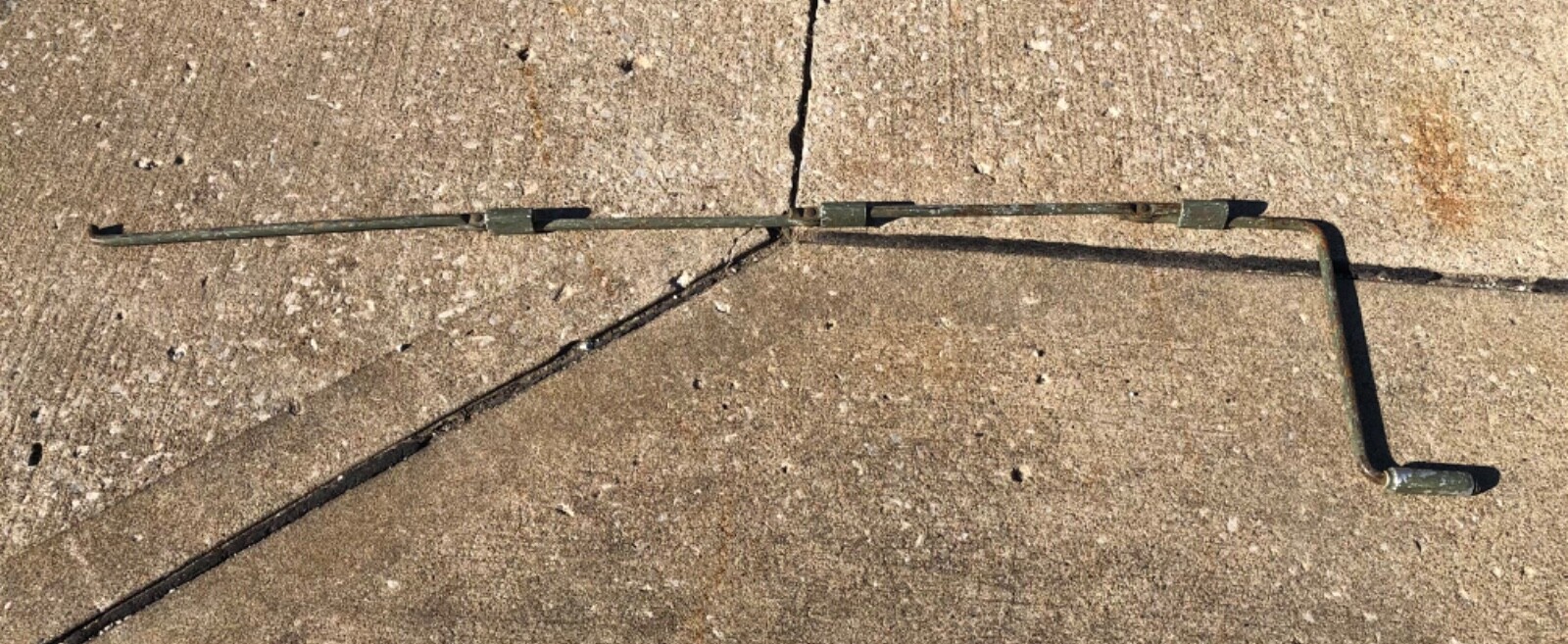 Military Surplus Scissors Jack Folding Handle