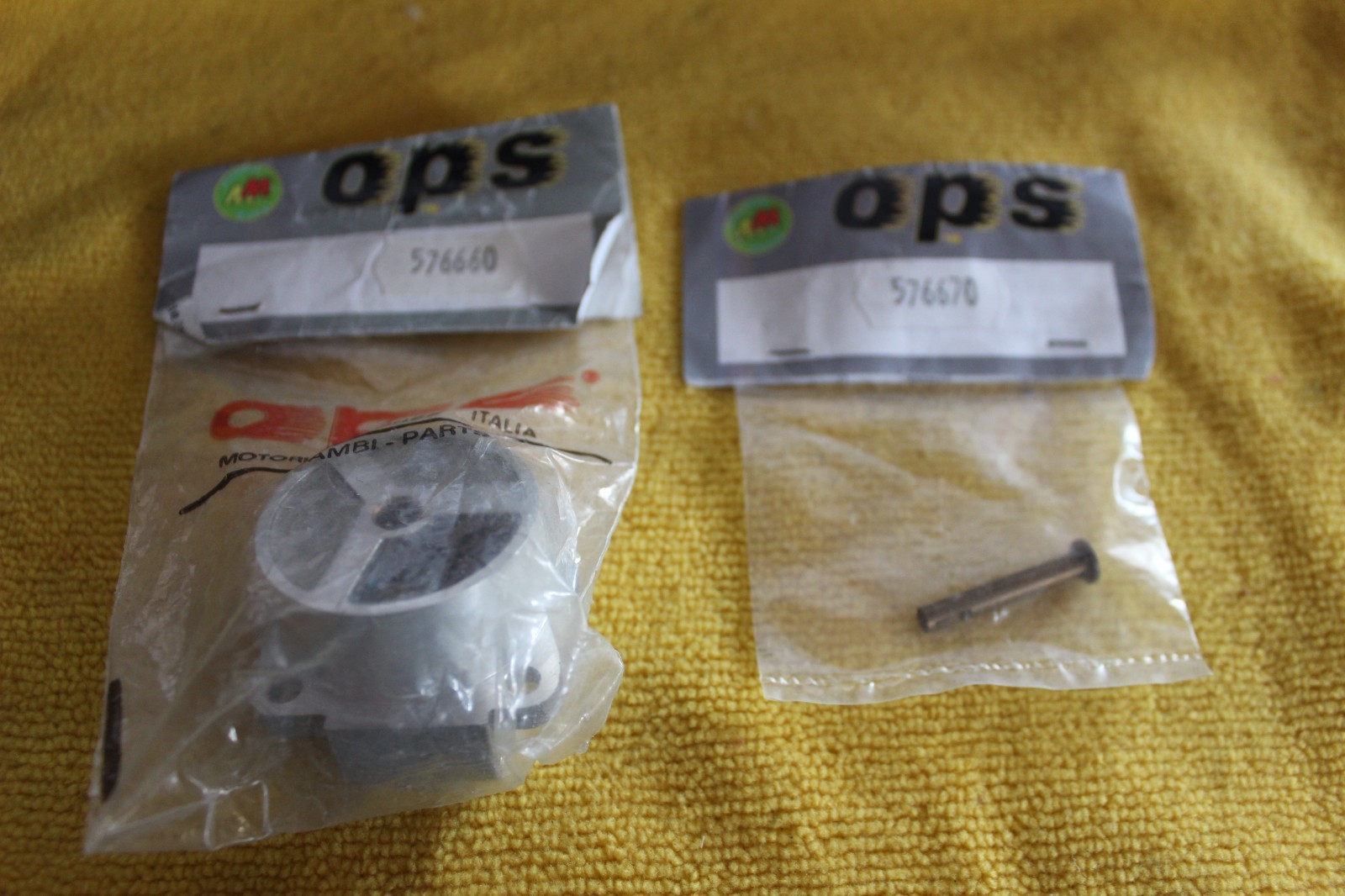 New Old Stock,  OPS .60-67 Rear Disc Cover Plate and Rotor Pin.