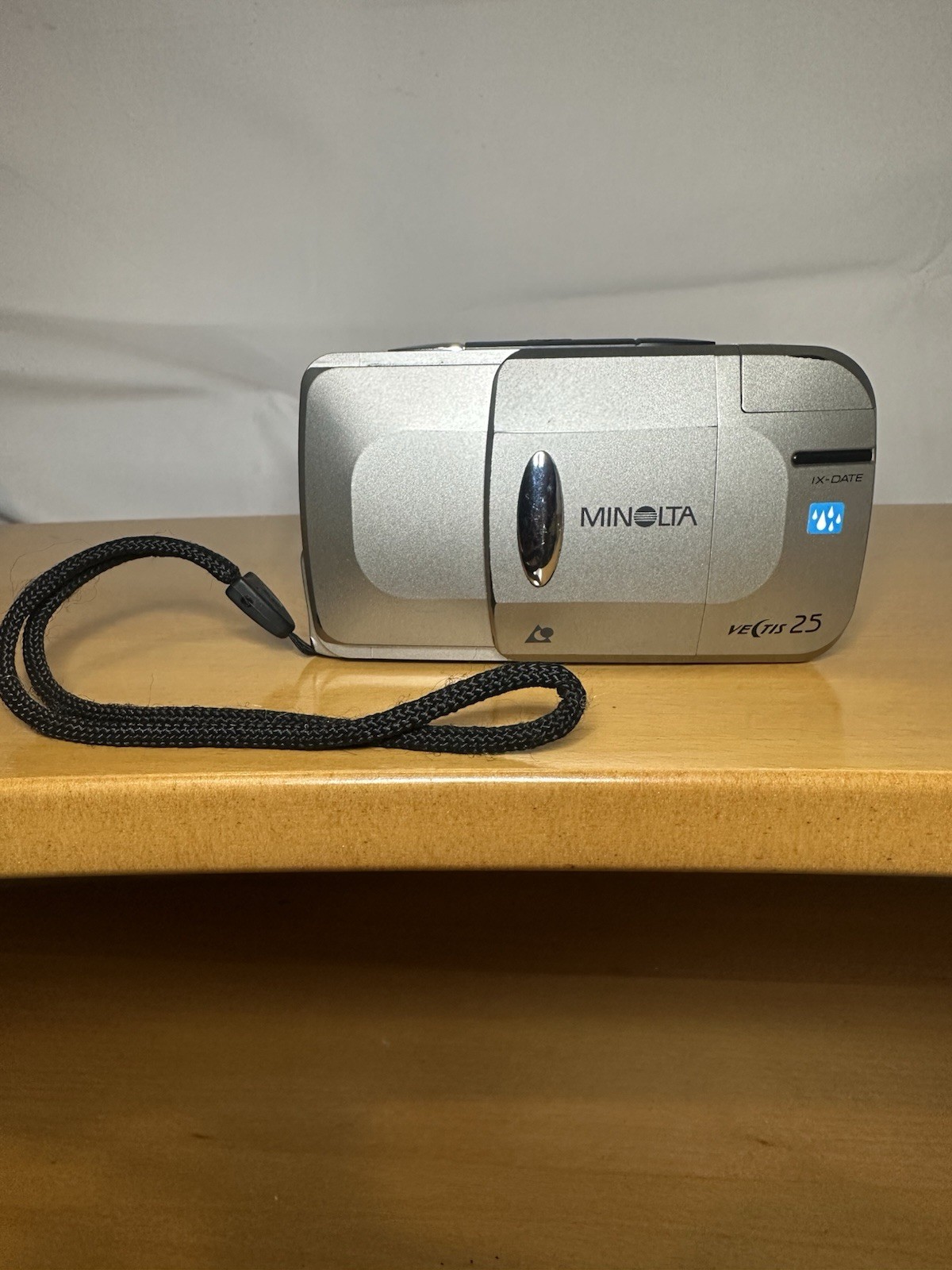 MINOLTA VECTIS 25 POINT & SHOOT CAMERA