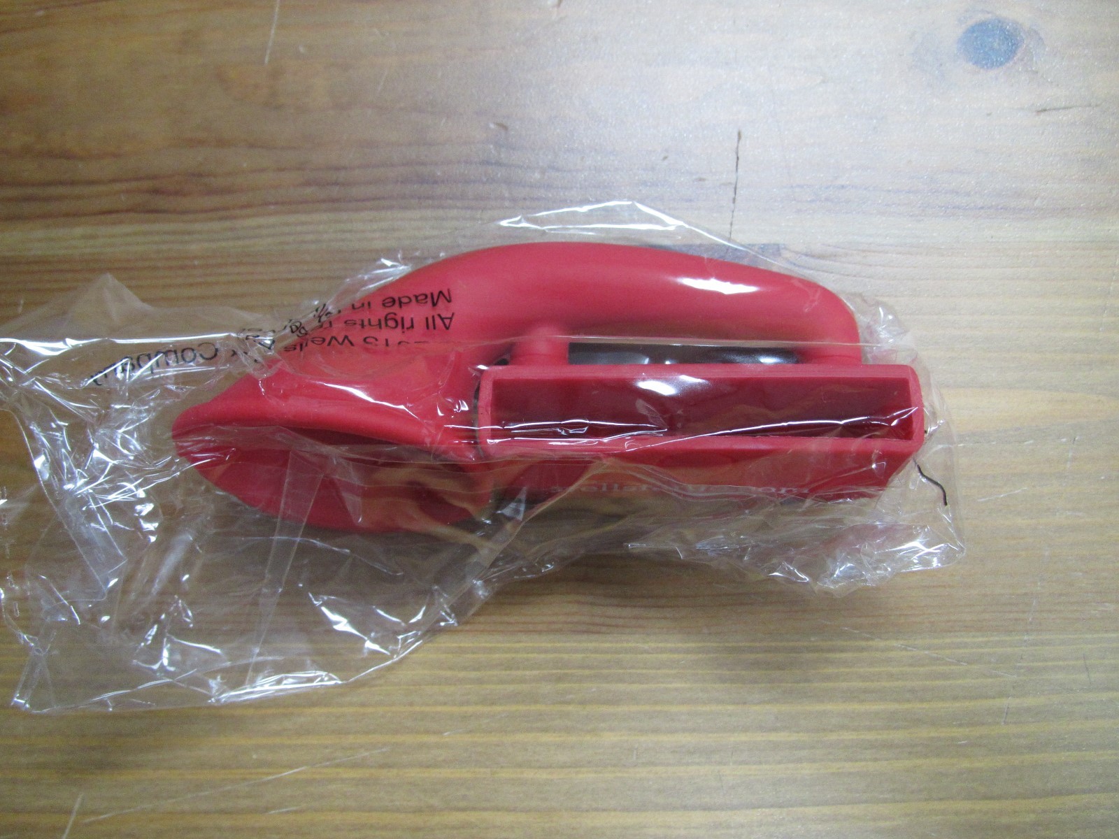 Brand New Wells Fargo Rubber Horn Speaker! Rare! Fits IPhone 4/4s/5/5c! RED!