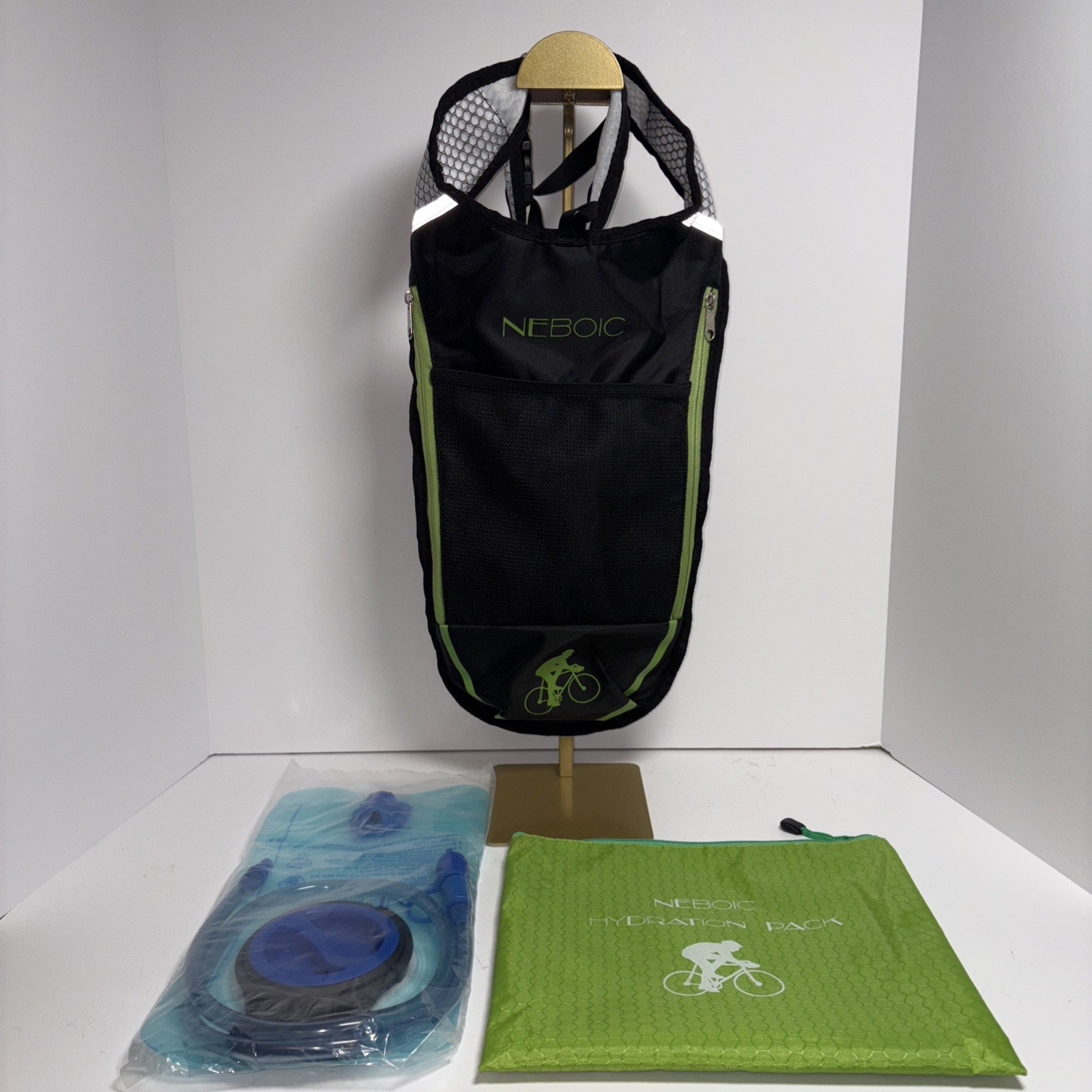Neboic Hydration Back Pack Water Container 2L Bicycle Hiking Outdoors Kit Green