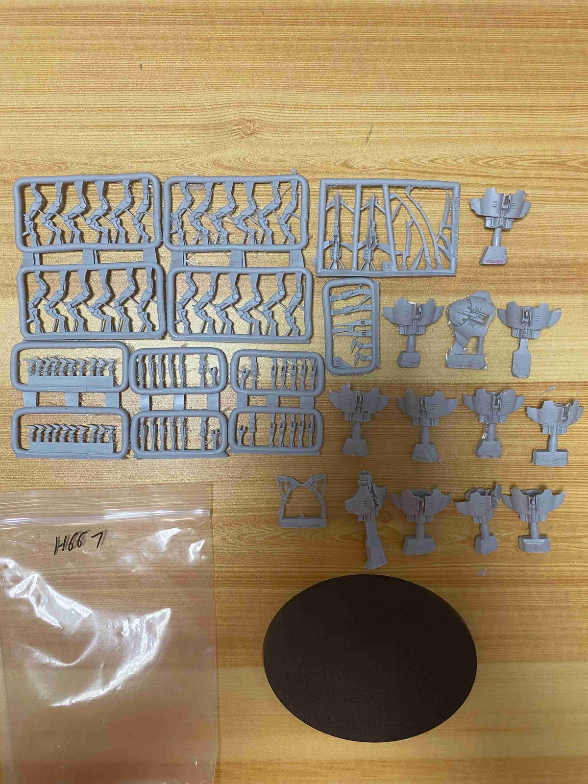 Best-selling NECRON CANOPTEK TOMB STALKER SS