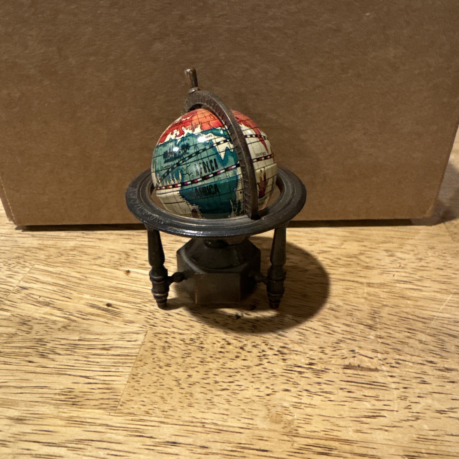 Vintage Miniature Die-Cast Metal Spinning World Globe Pencil Sharpener 