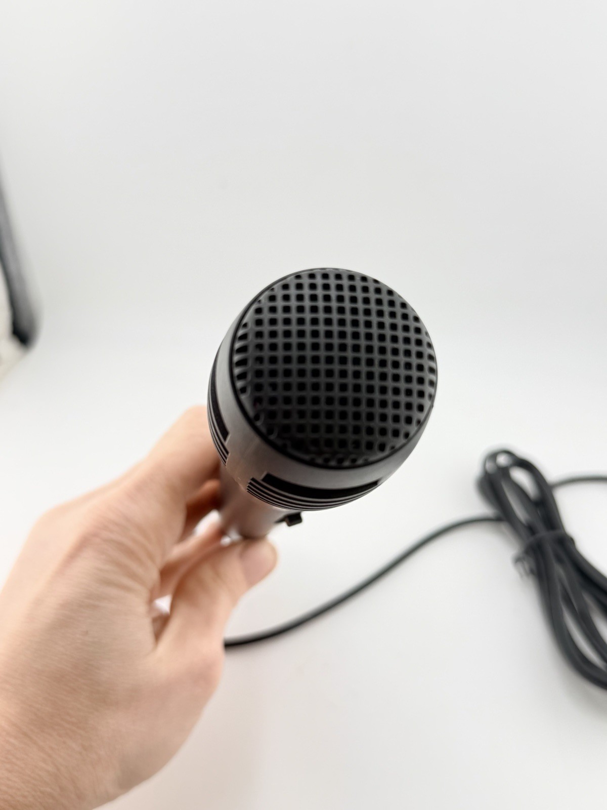 QFX M‑210 Wired Dynamic Microphone Unidirectional with 8ft Cable – Tested
