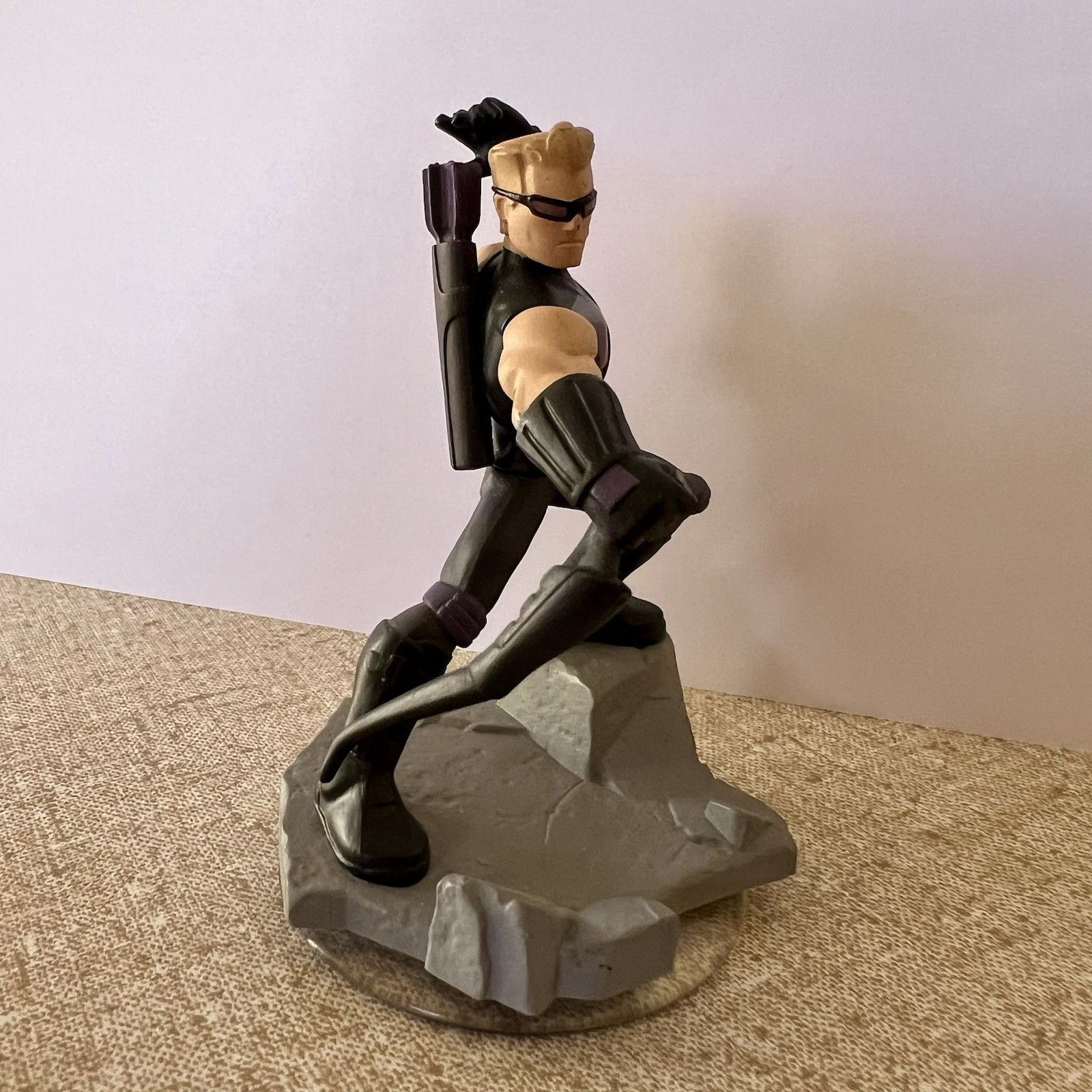Disney Infinity 2.0 Hawkeye Marvel Battlegrounds Marvel Character Figure Avenger