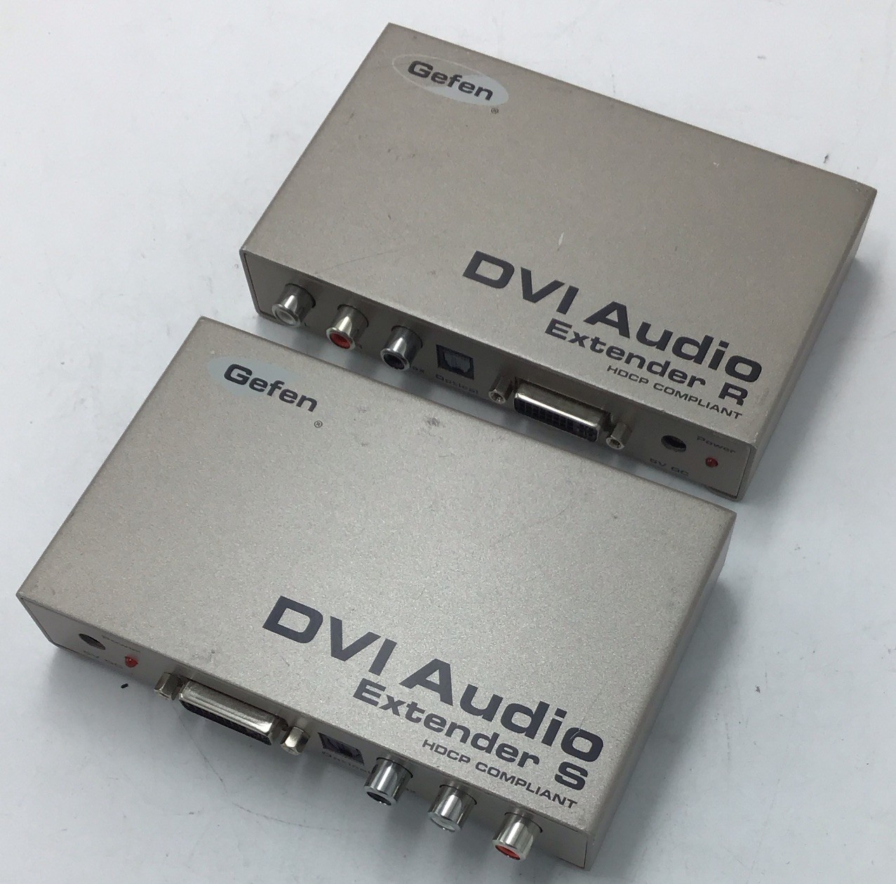 Gefen EXT-DVI-AUDIO-CAT5R DVI Audio CAT-5 Extender, Sender & Receiver m585