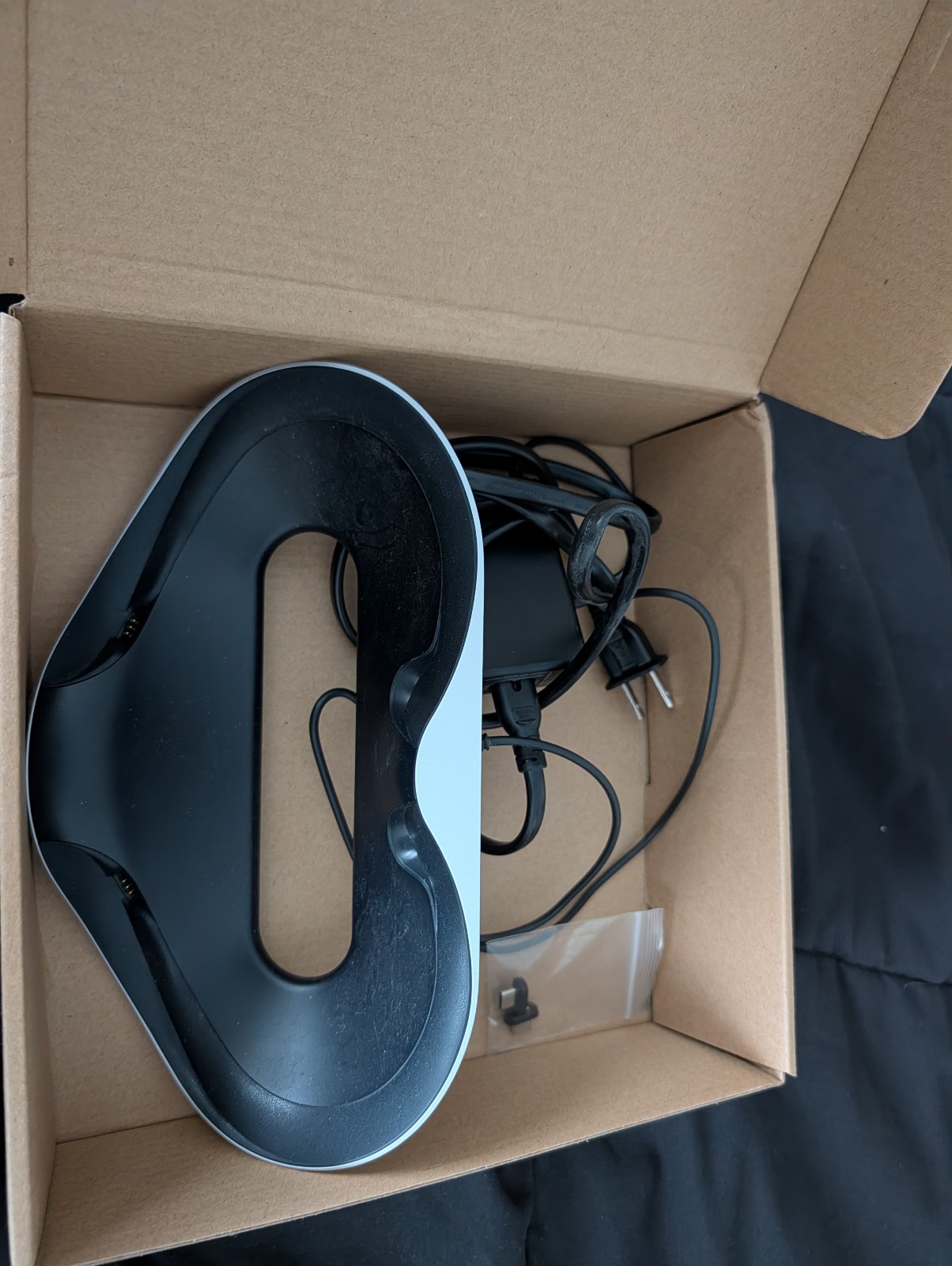 Sony PlayStation VR2 Sense Controller Charging Station  Complete