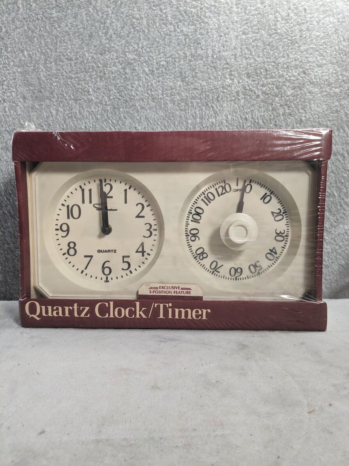 Vintage Quartz Clock, 3 Positions Vertical Horizontal Or Countertop