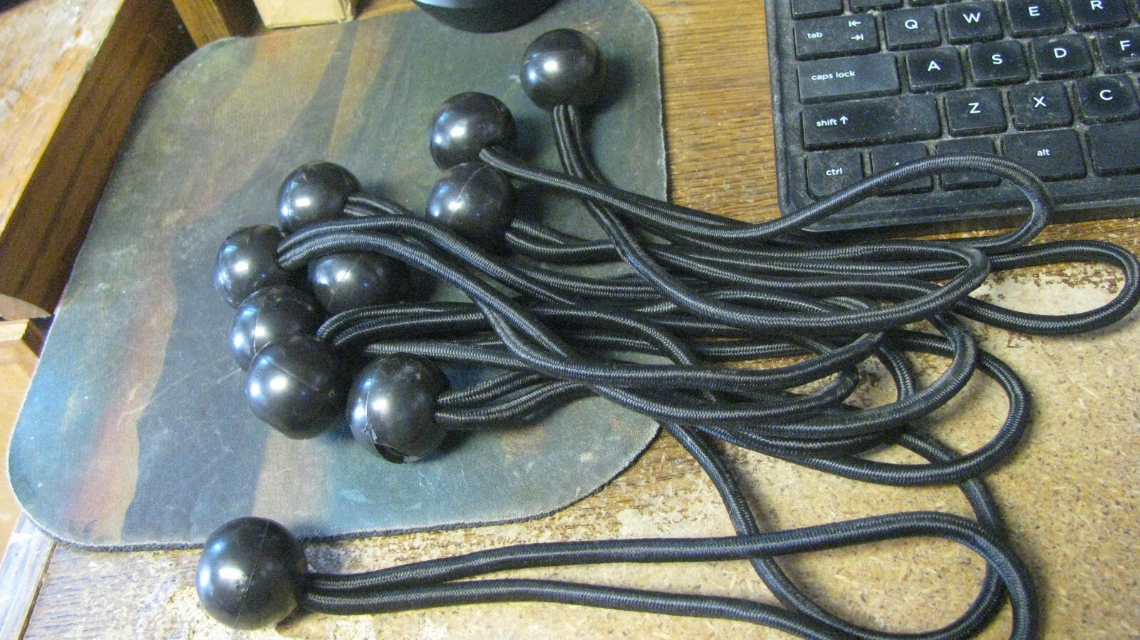 8" ball bungee, 25ct, free shipping
