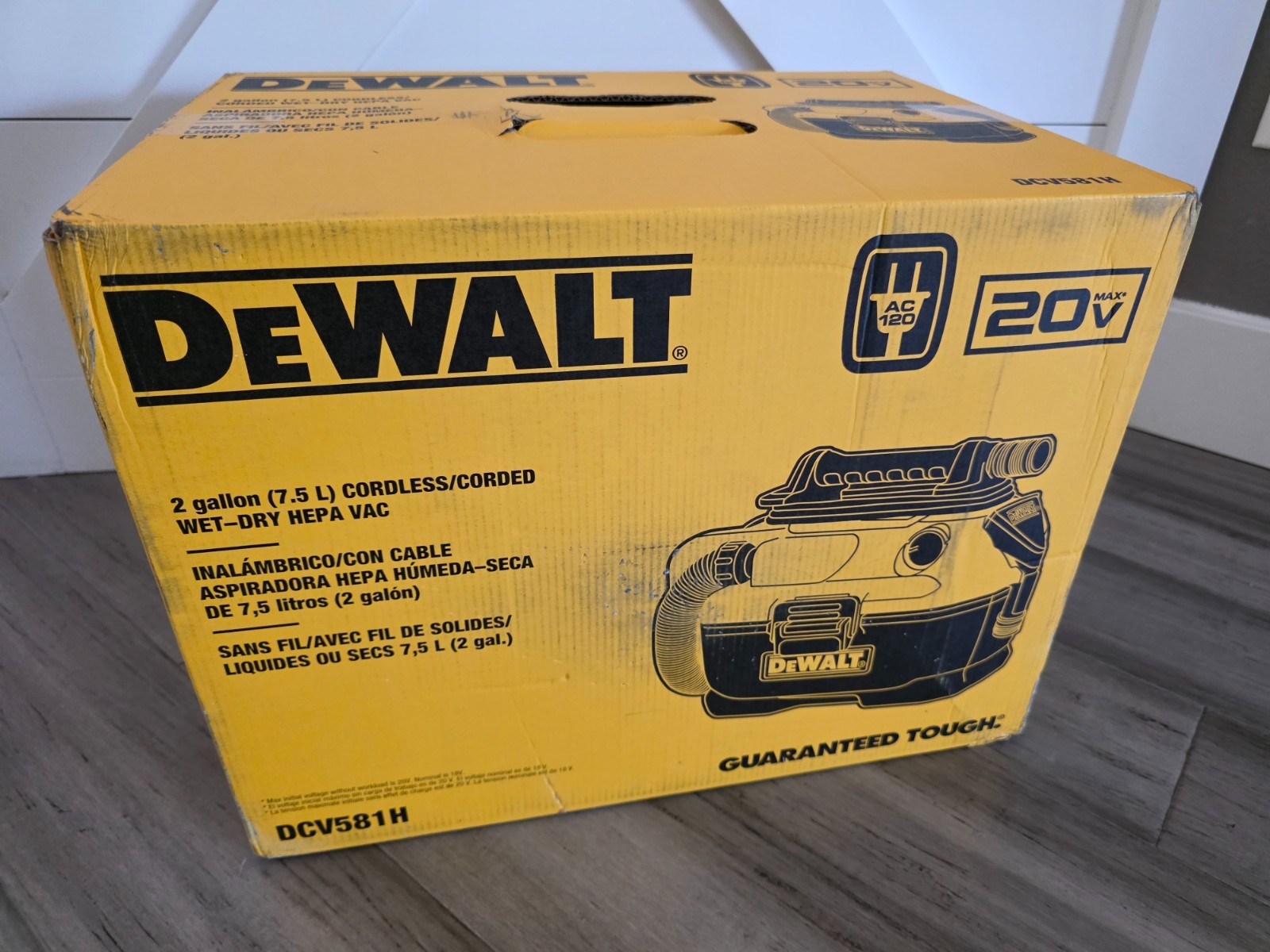 DEWALT 20V MAX 2-Gal Cordless/Corded Wet/Dry Vacuum DCV581H Portable Cleaning
