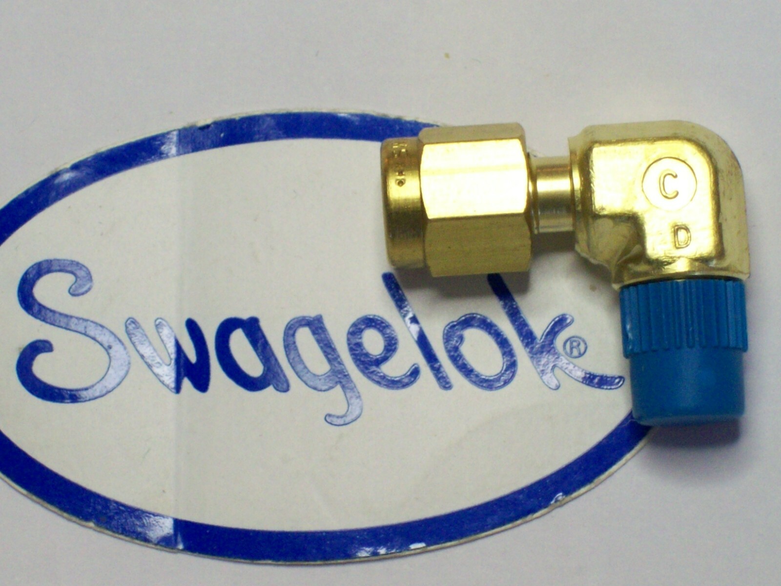 1- Swagelok Brass Elbow Fitting, 1/8" OD Tube x 1/16" Male NPT, B-200-2-1