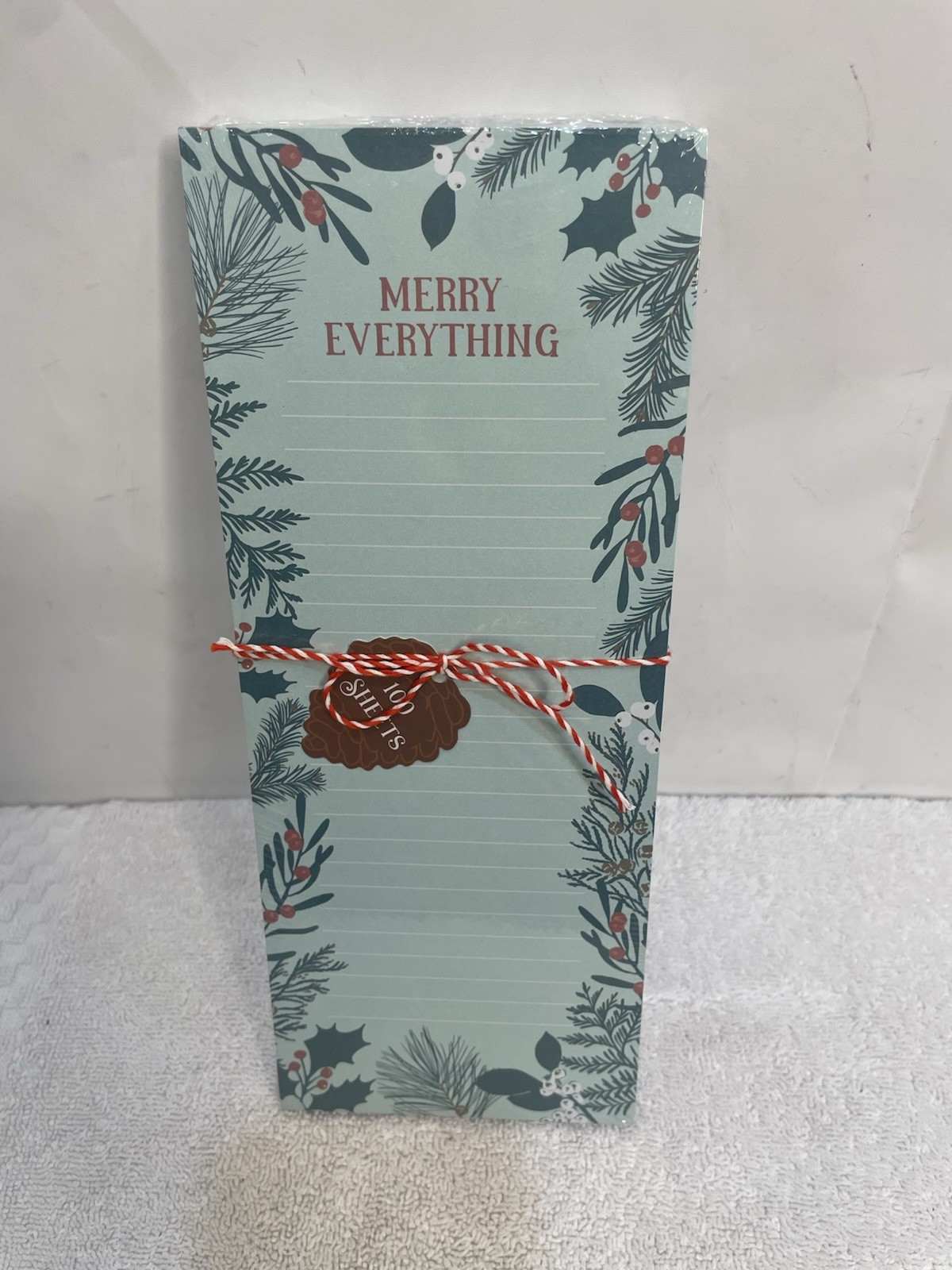 Two Sea 100 Lined Sheets GreenGraphic Holiday Merry Everything Magnetic Note Pad