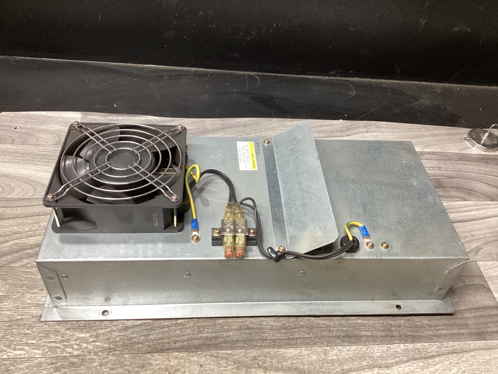 FANUC A05B-2400-C900 COOLING UNIT #118G33PR7