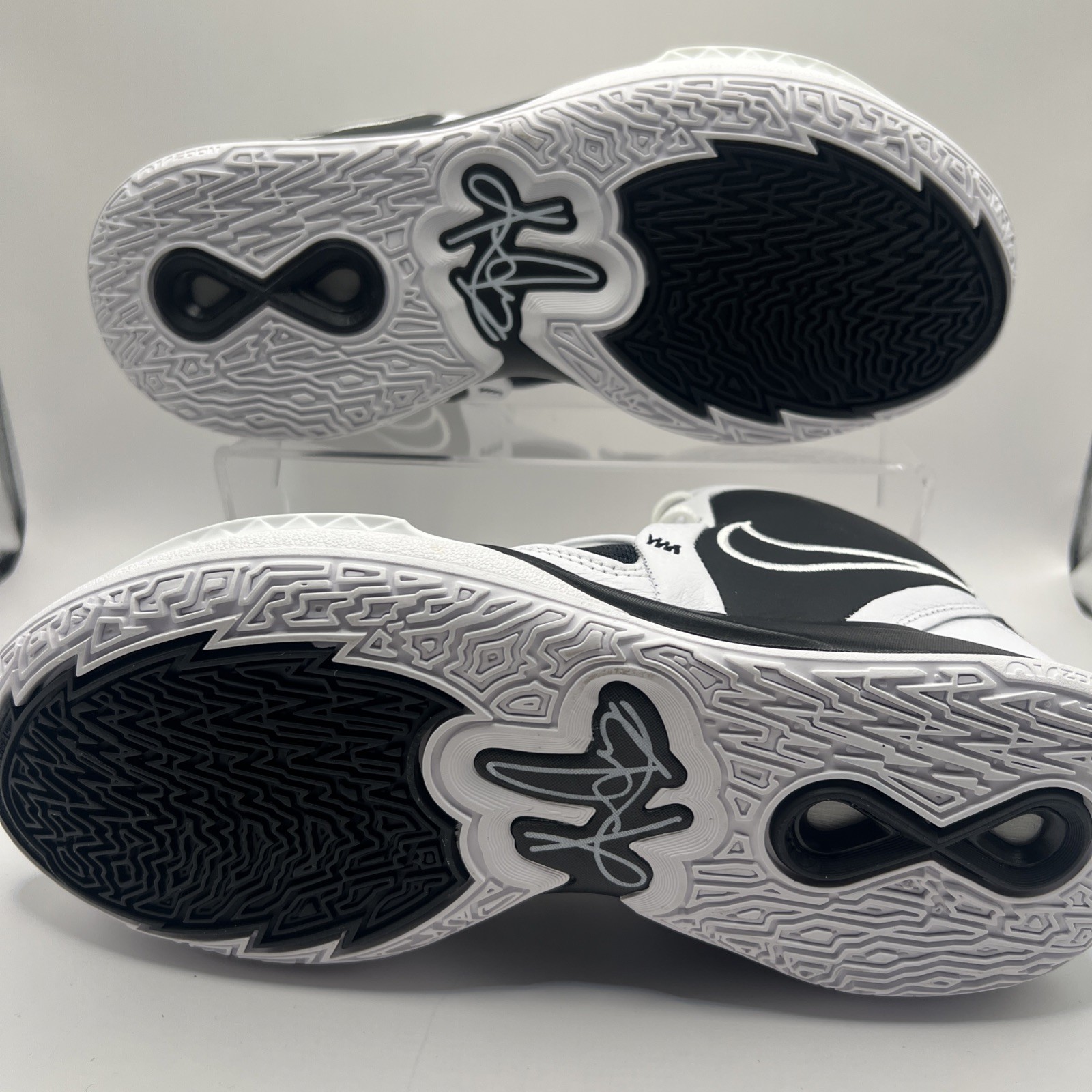 Nike Kyrie Infinity TB Mens 9.5 Womens 11 Black White Men's Shoes DO9616-002