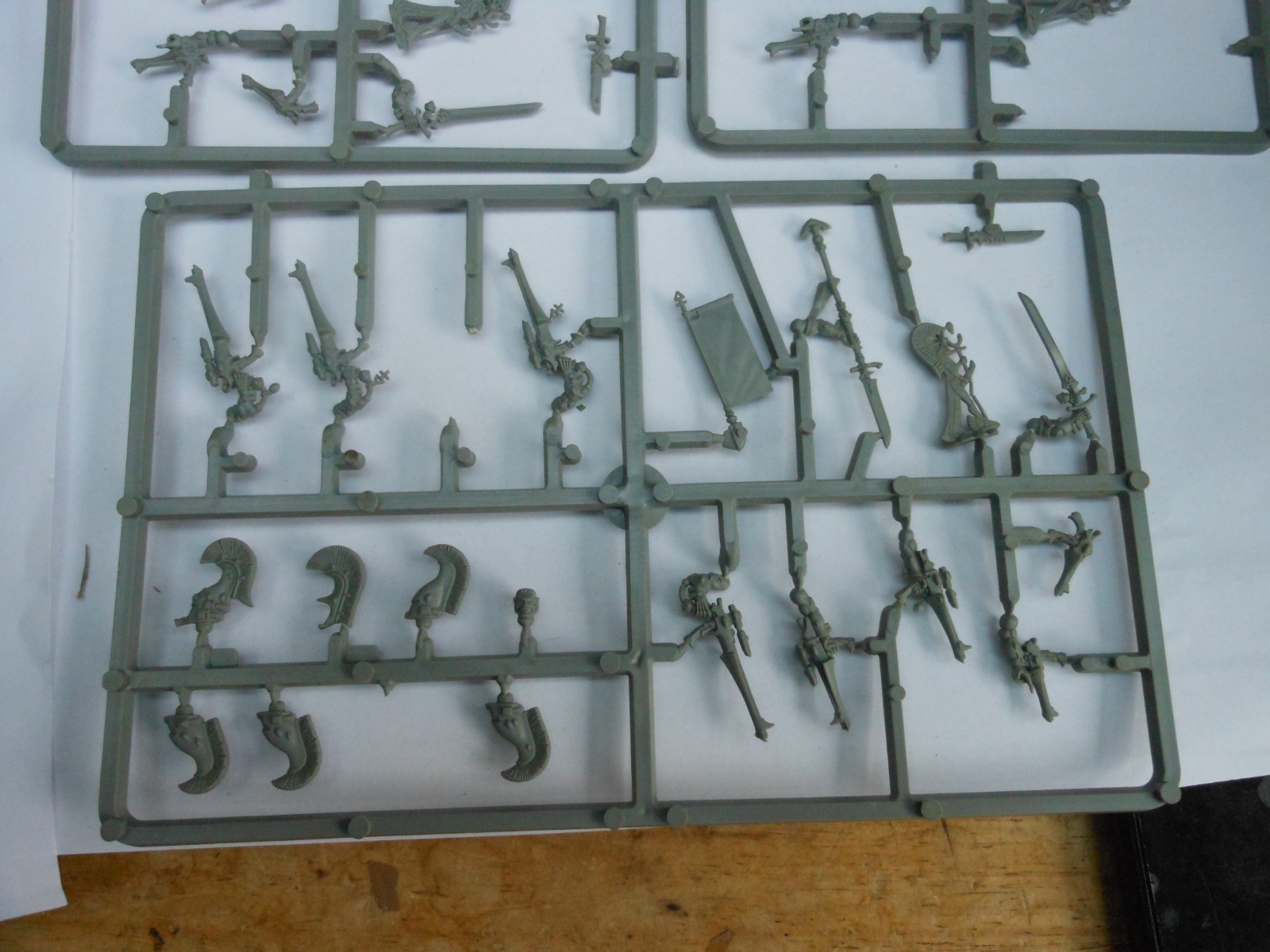 Warhammer 40k Eldar Dire Avengers Games Workshop Bits incomplete sprues