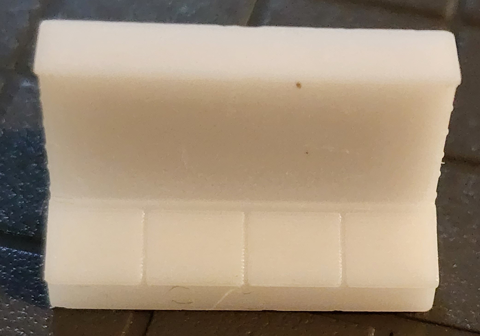 1/64 3D Printed Four Hole Hog Feeder