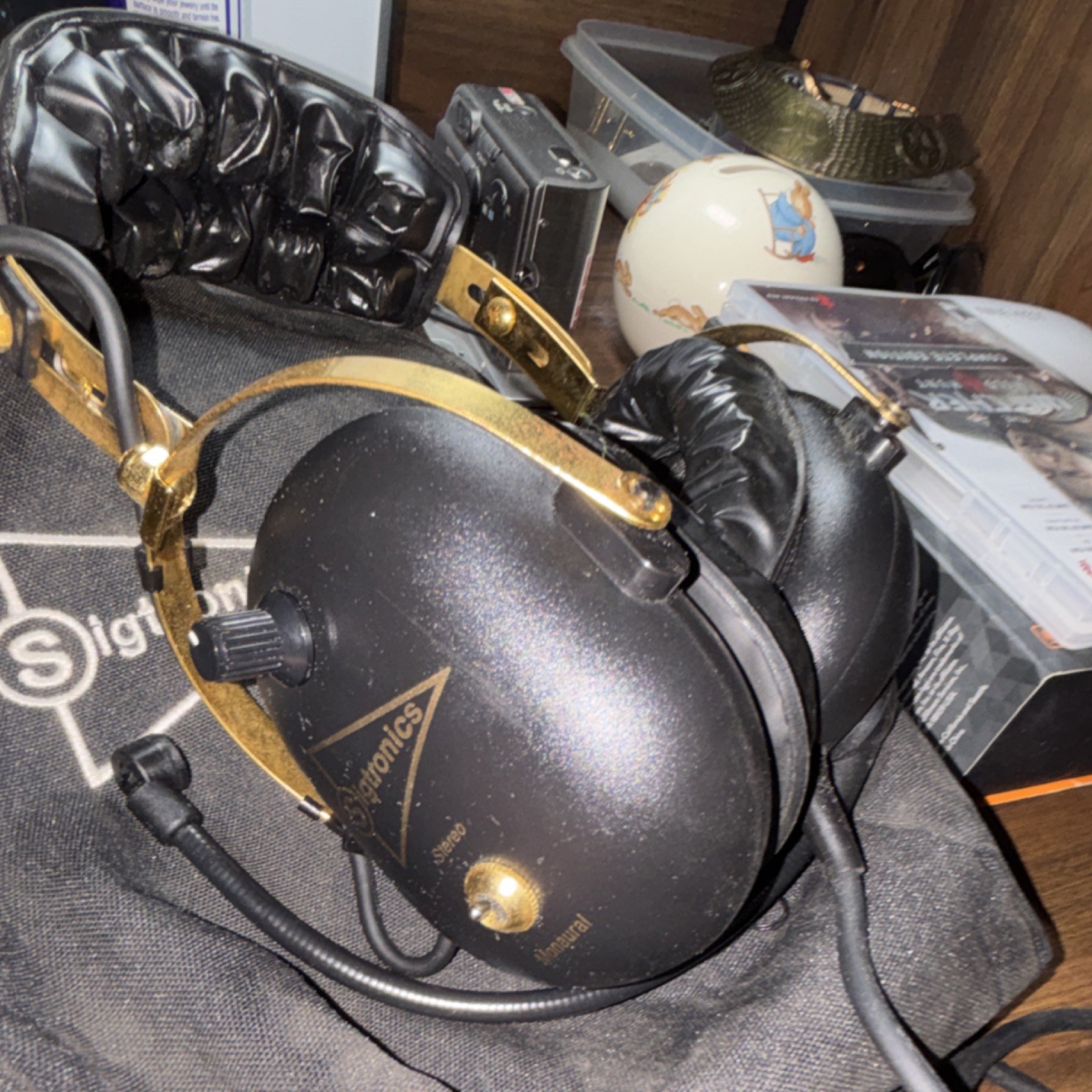 SIGTRONICS S-68H HELICOPTER HEADSET LIKE NEW SPECIALLY MODIFIED w/CEP ADAPTER