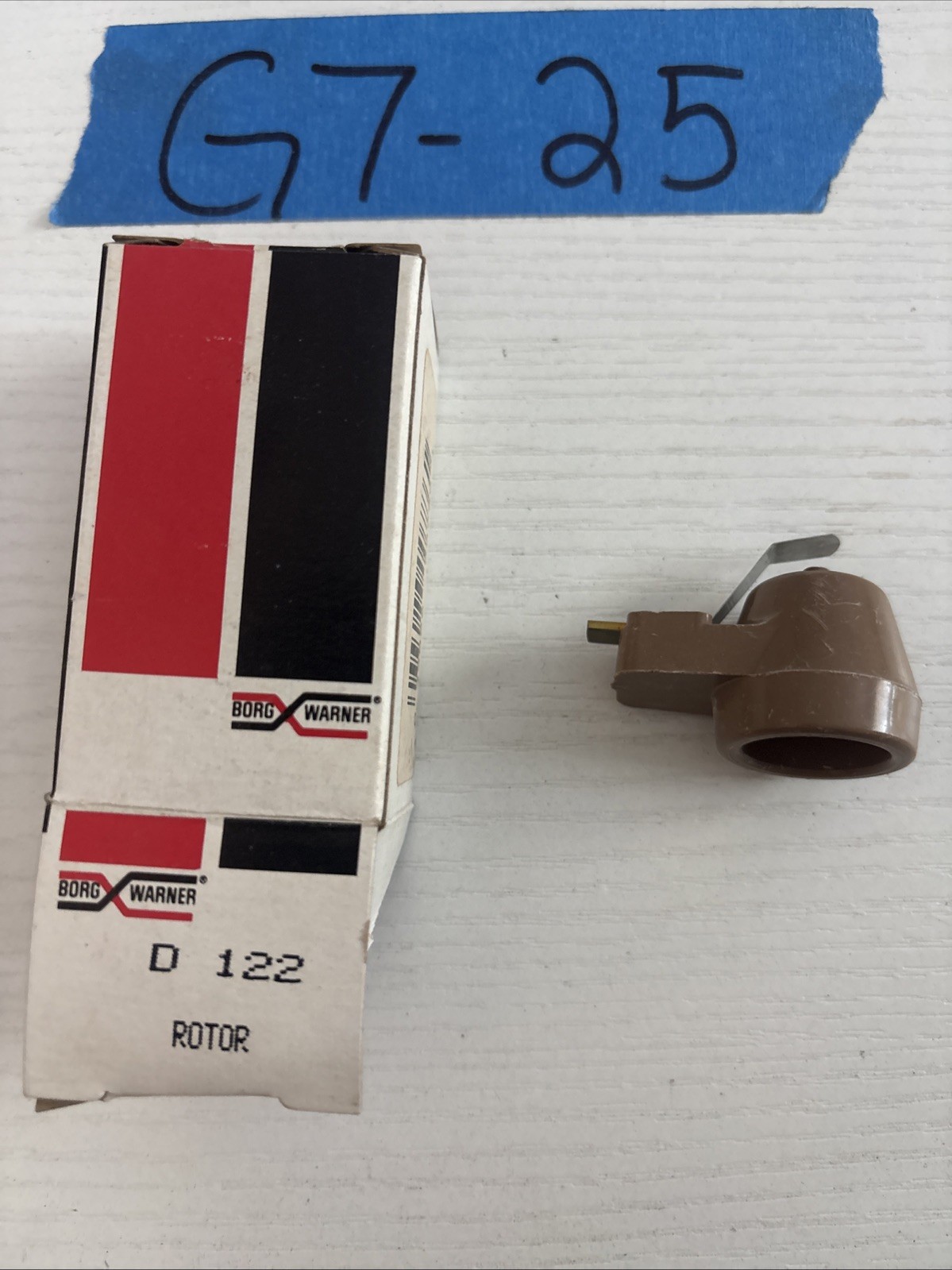 NEW OEM Borg Warner D122 Distributor Rotor Fits Ford Vintage NOS Genuine