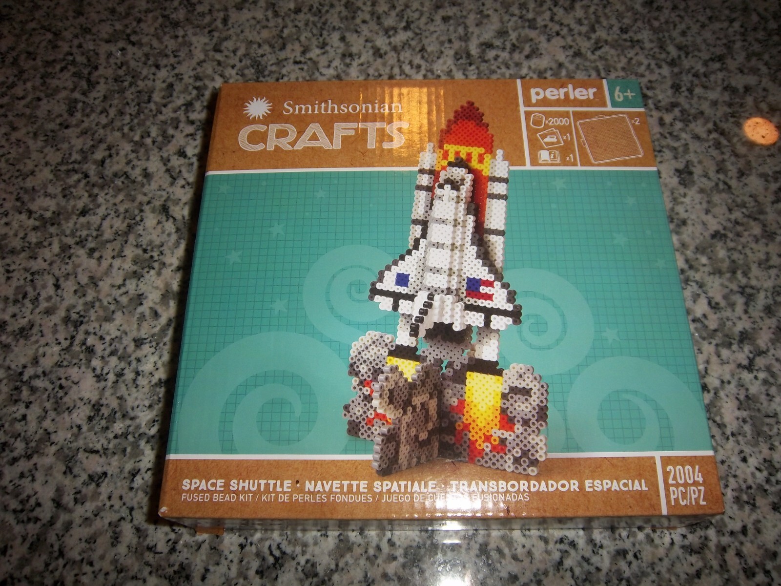 PERLER FUSED BEAD KIT SMITHSONIAN SPACE SHUTTLE - NIB