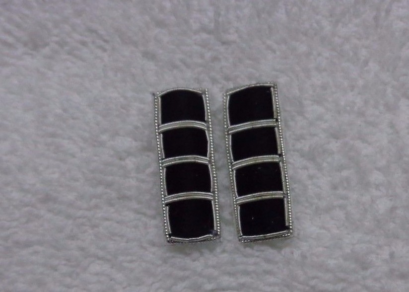 US ARMY, DRESS WHITE BACKED BULLION,CHIEF WARRANT OFFICER FOUR, 1 PR,CLUTCH BACK