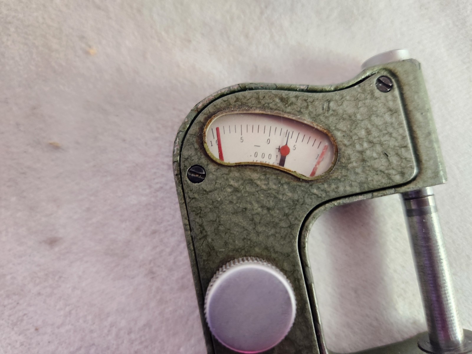 Mitutoyo Indicating Micrometer 0-1” 510-202 .0001" Resolution