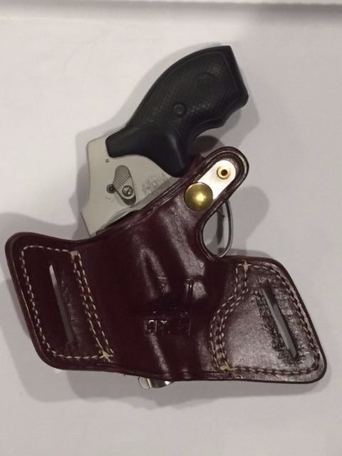 Smith & Wesson J Frame Holster. Fits Hammerless And Hammer Models #42003