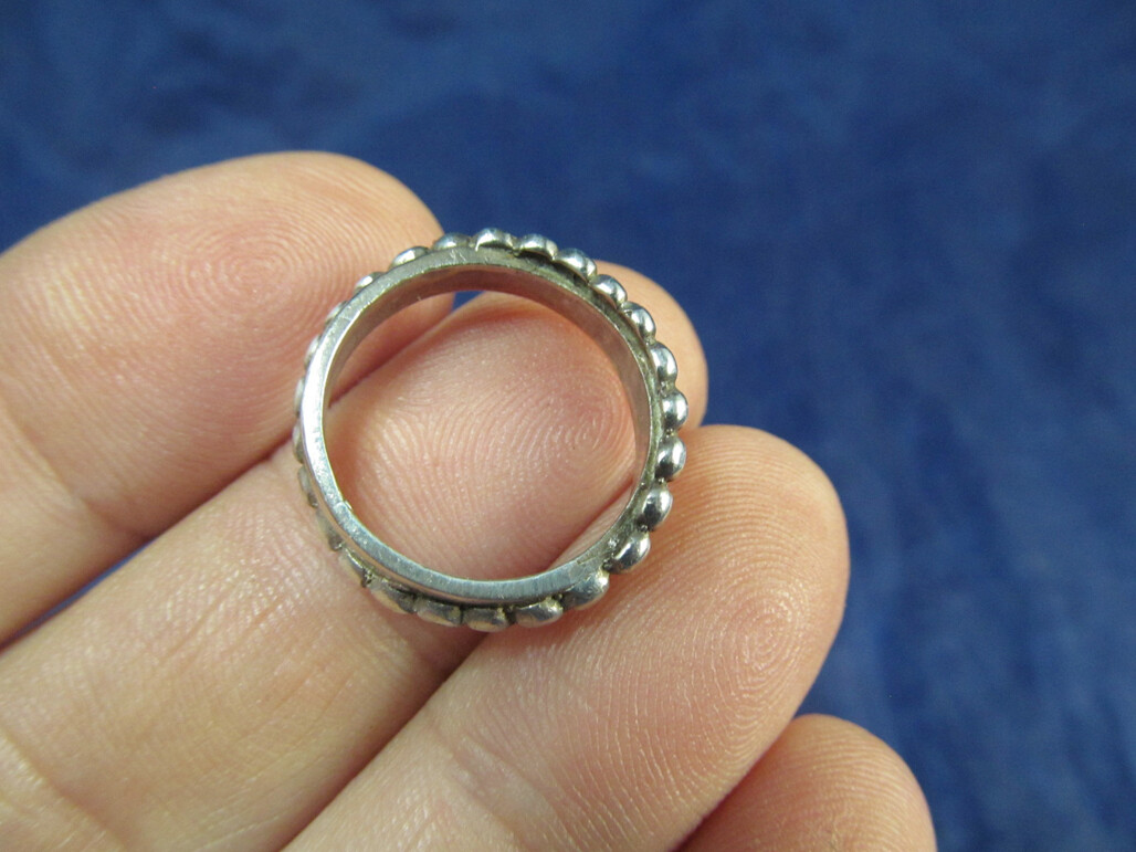 Modern Sterling Silver Crossover Beaded Band Ring Size 7.5