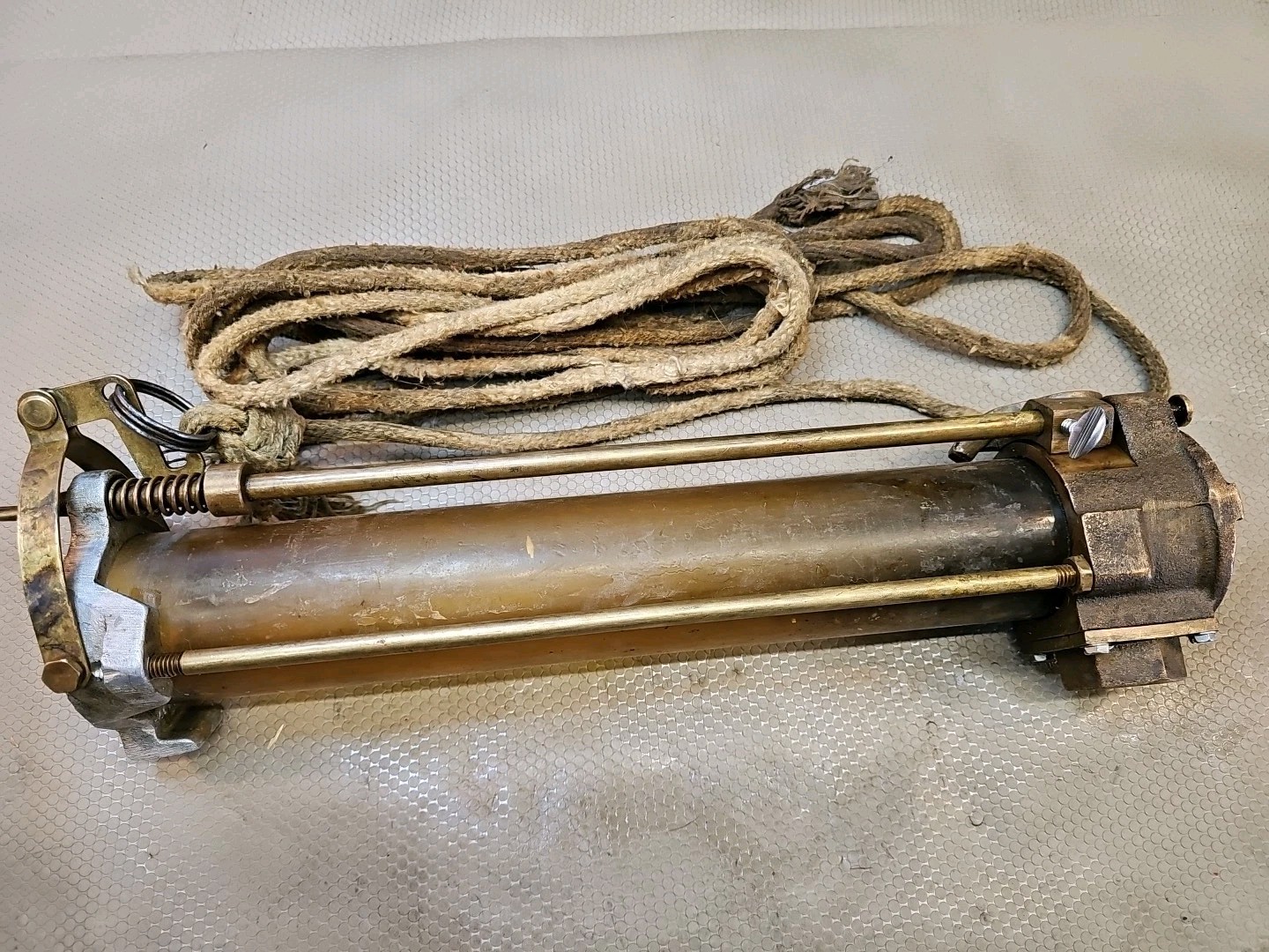 Vintage Robinson MFG Butterfly Valve Oil Thief Broken Arrow 18”