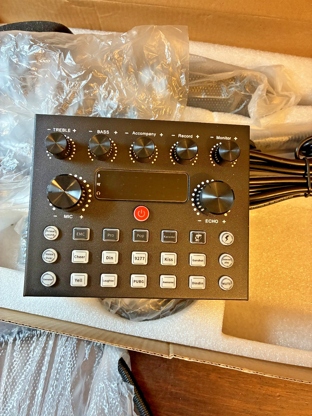 Professional Condenser Microphone Legendary Vocal, Open box