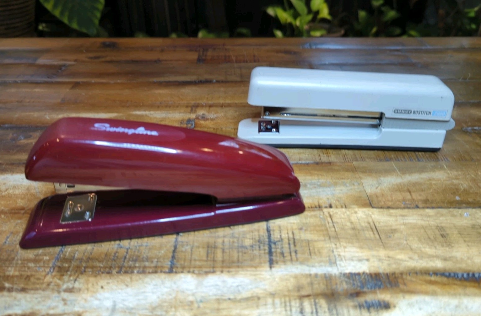 VTG Maroon Swingline Model 646 Burgundy Wine Red + Stanley B2000 Staplers