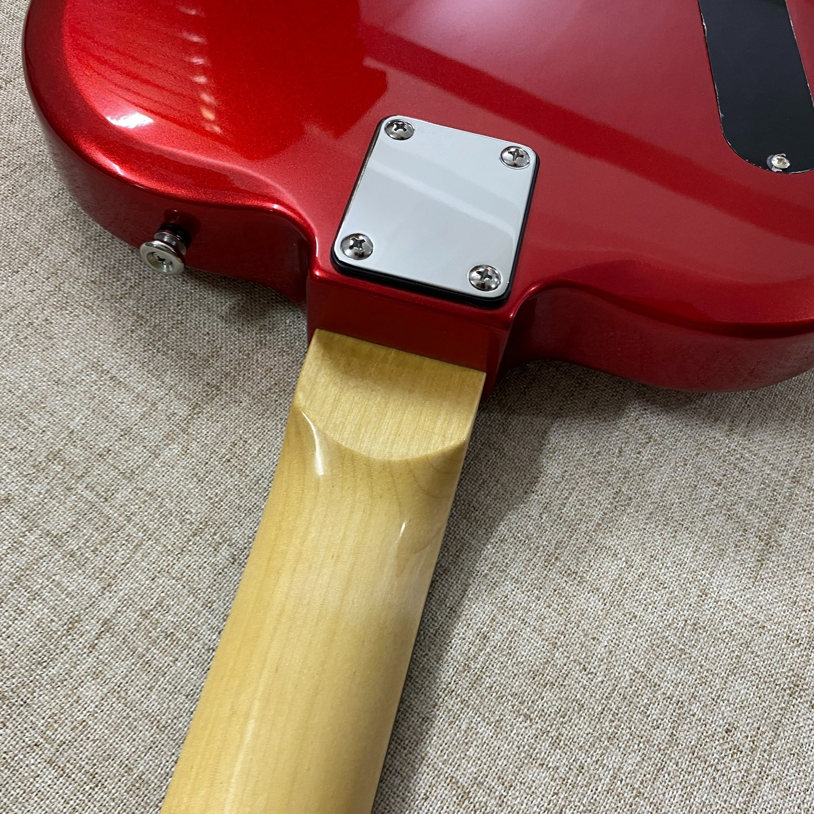 Time-limited Red Daisy Rock Heartbreaker Electric Guitar low price
