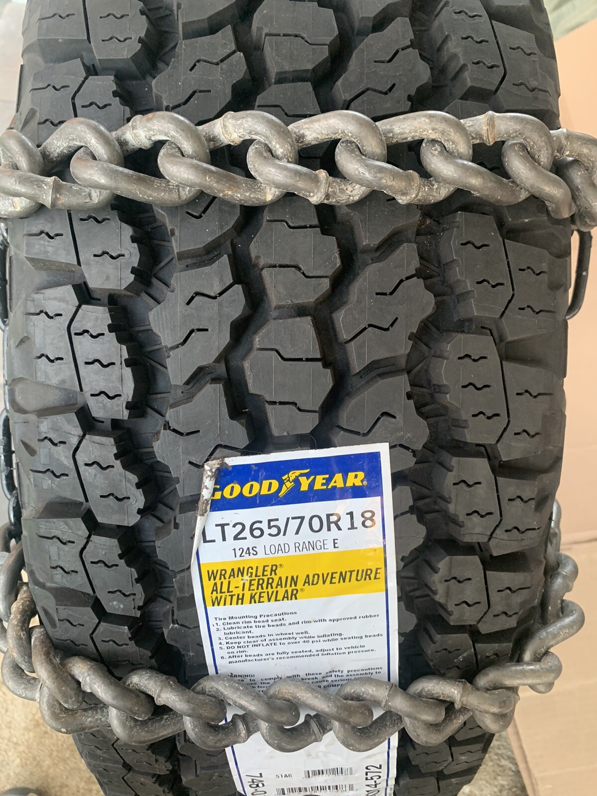 *9.5mm*USA* 265/70R18 275/65R18 *SPECIAL ORDER EXTRA THICK* TIRE CHAINS 10+6