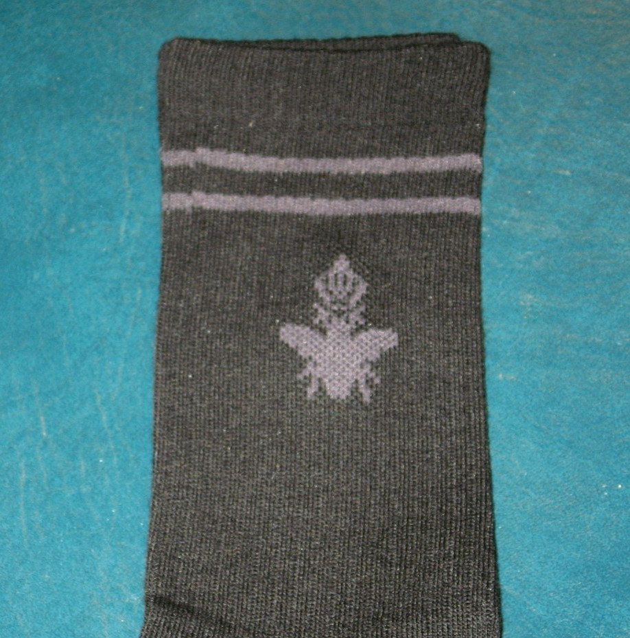 (3) Pairs of Brand New Bombas Socks Men's Medium Black Cushioned Crew Socks