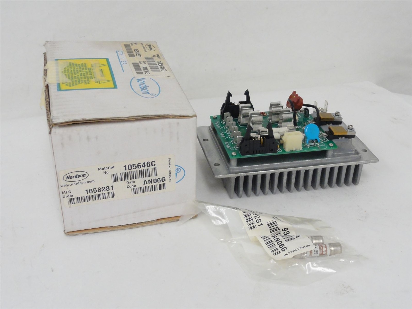 235844 New In Box; Nordson 105646C Tank PC Board