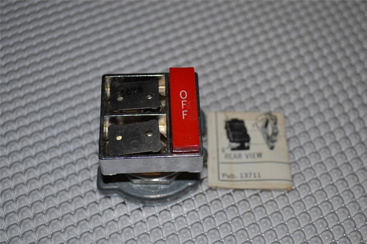 ONE NEW Cutler Hammer E30AF Compact Operator Pushbutton