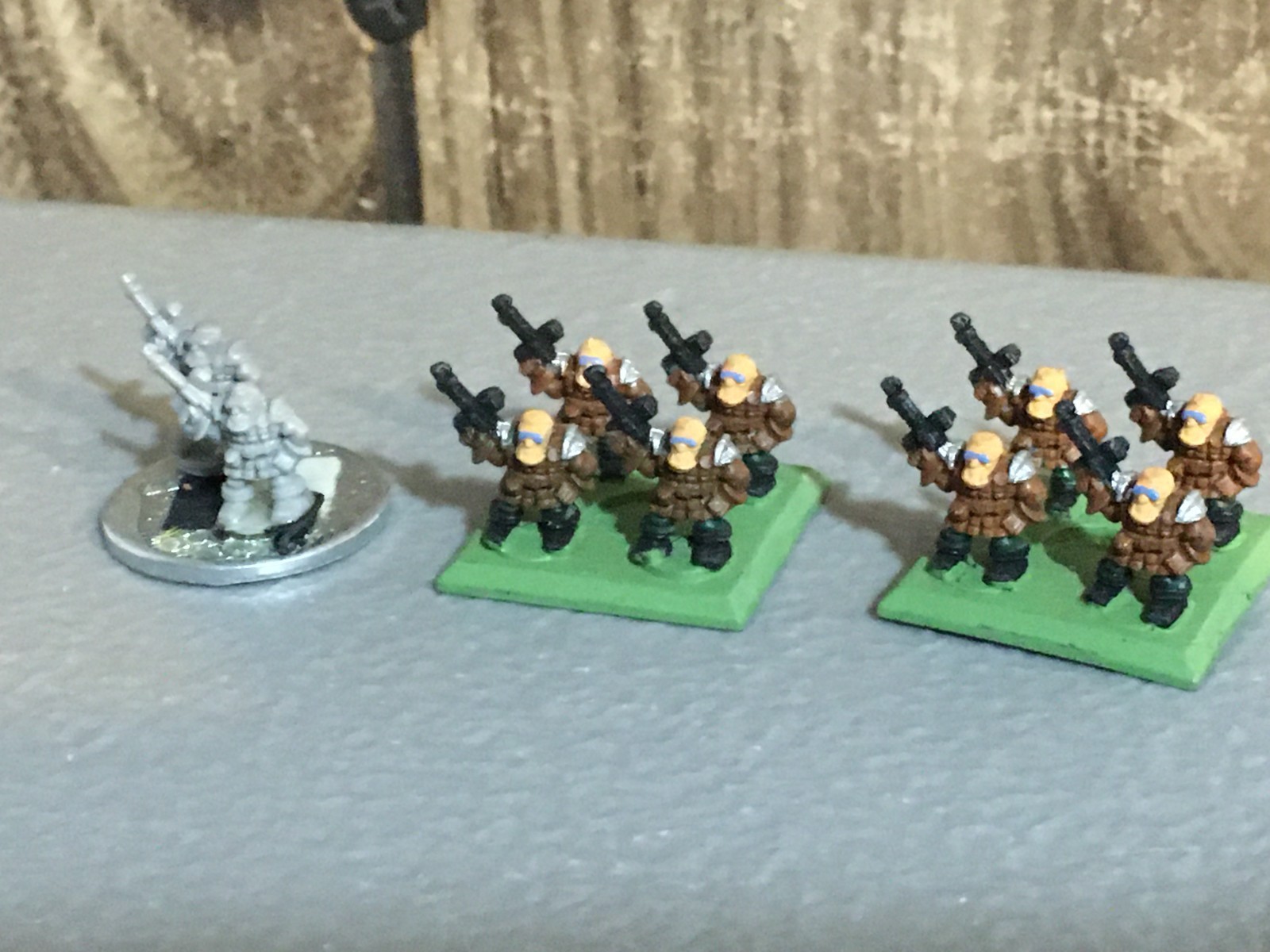 A33223 EPIC WARHAMMER 40K IMPERIAL GUARD IG OGRYN 10 PC GW