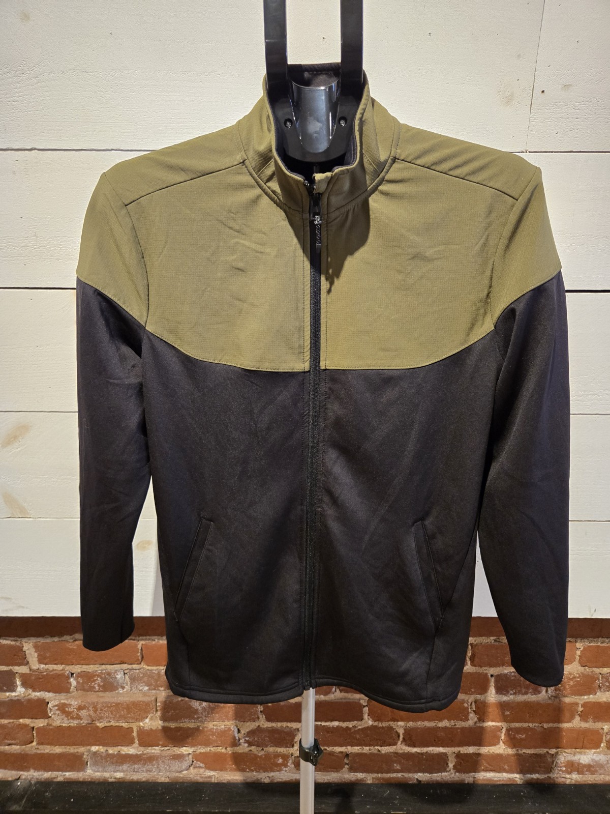 Mens Russel  Zip Jacket Size Small