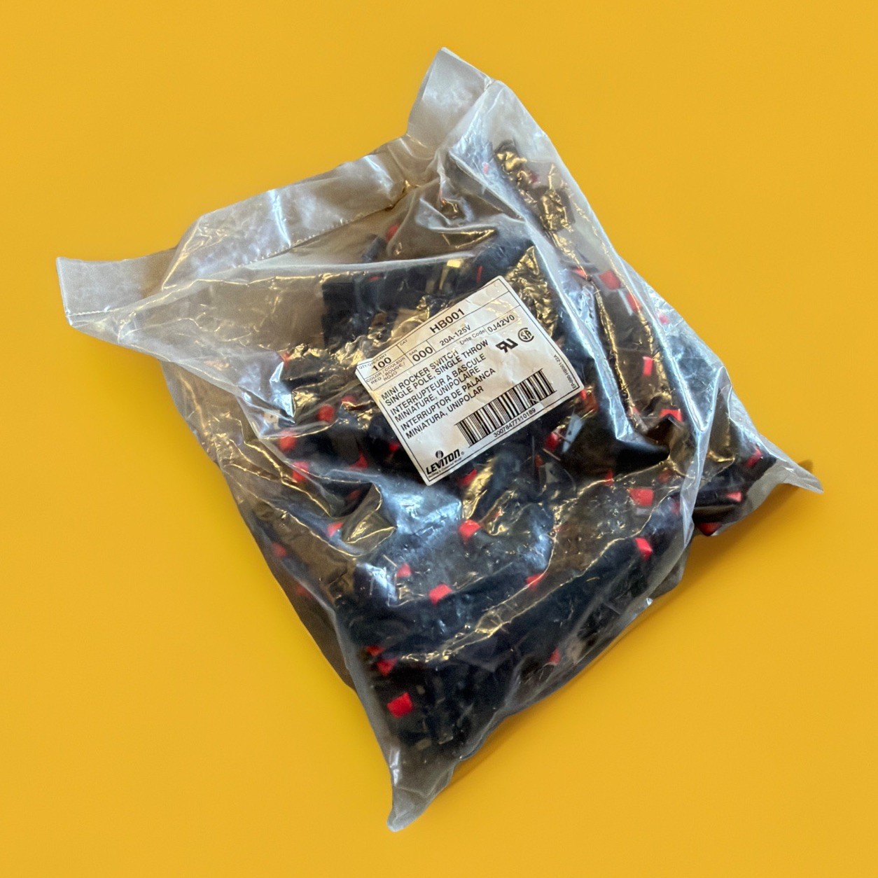 🔥 100 Pcs ~ Leviton HB001 Mini Rocker Switch SPST 20A 125V Black Red🔥