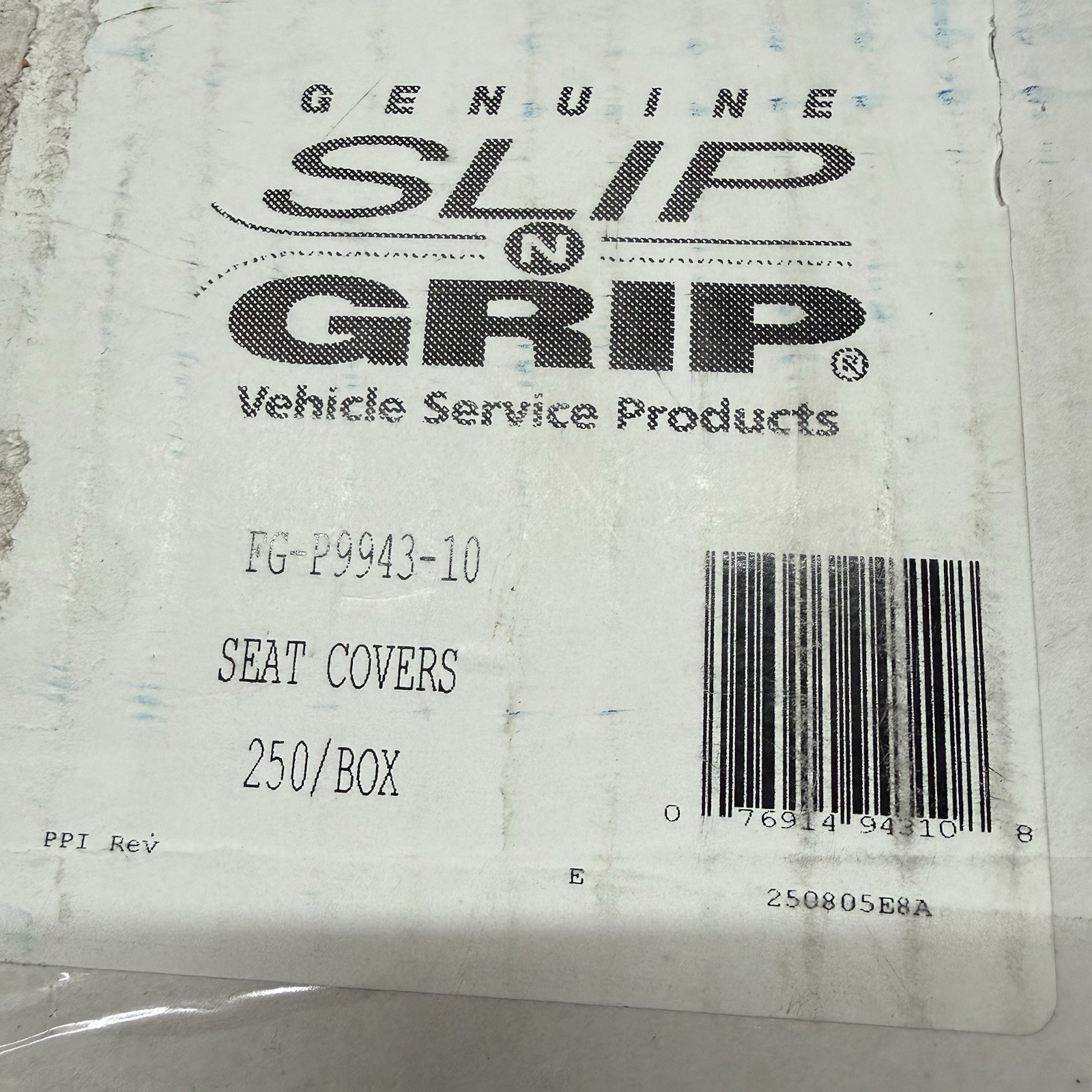 Slip-N-Grip Premium Seat Cover 32In X 56In .7 Mil 250/Box
