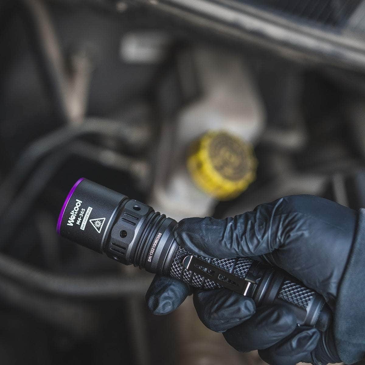 Weltool M4-365 UV flashlight