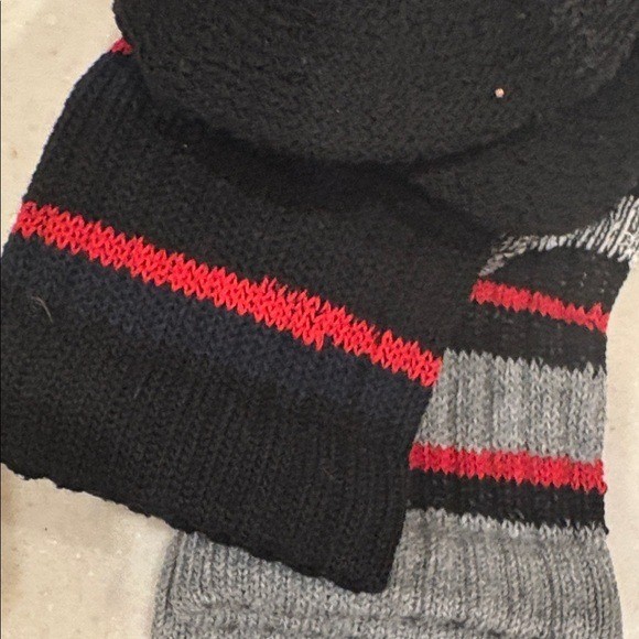 Ironyte Full Cushion Crew Socks Mens 6-12 Black Grey NEW 2-Pack Hello Outdoors