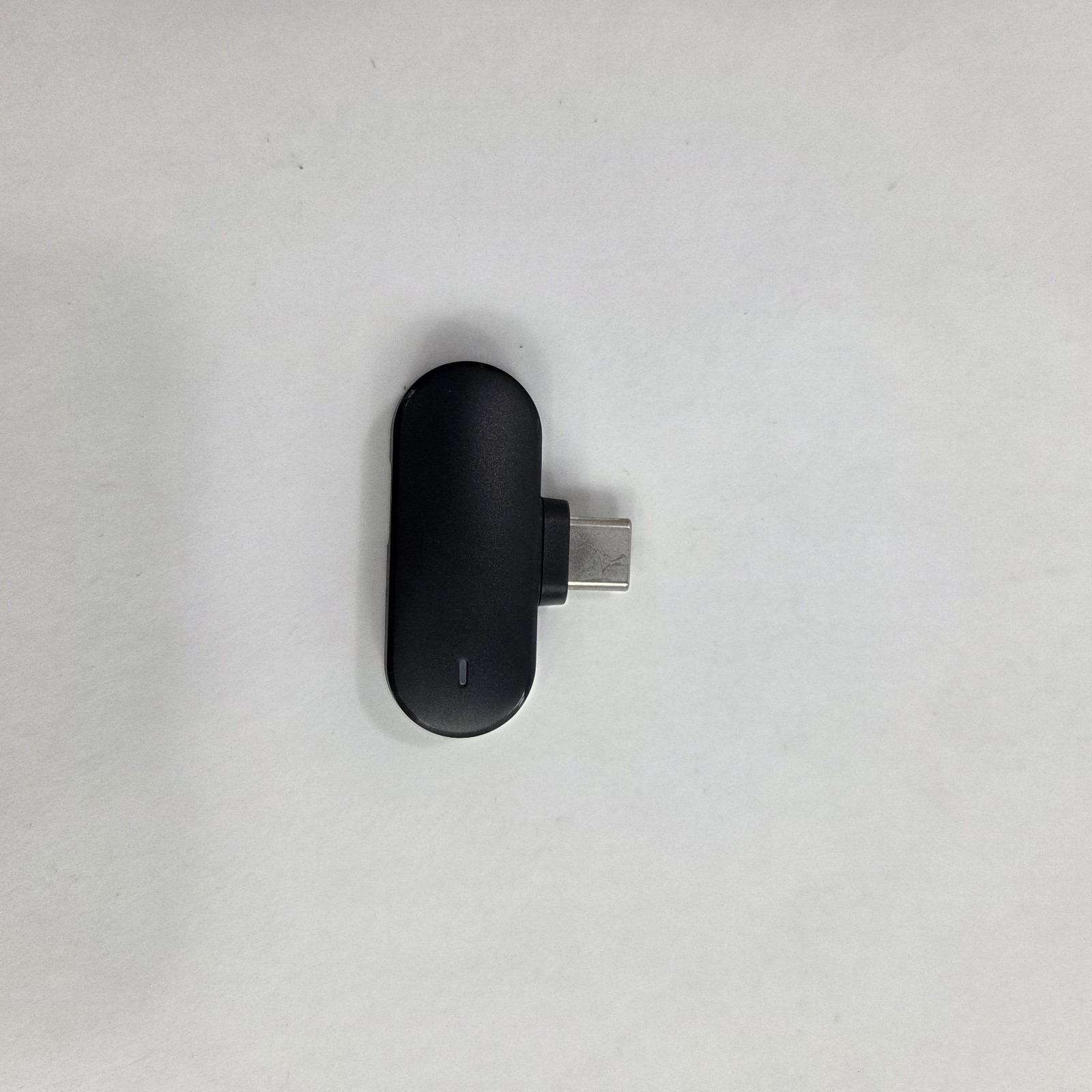 NORTH Wireless Microphone Transmitter & Receiver with Charger (USB-C)