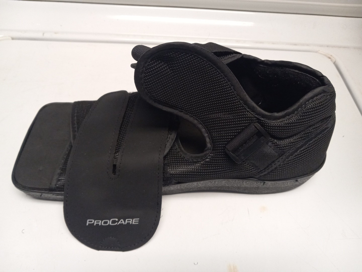 ProCare Foot Brace Square Toe Post-Op Shoe Black Size Medium Right or Left Foot