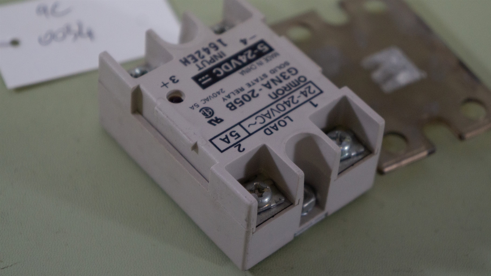 Omron G3NA-205B Solid State Relay , 5-24VDC