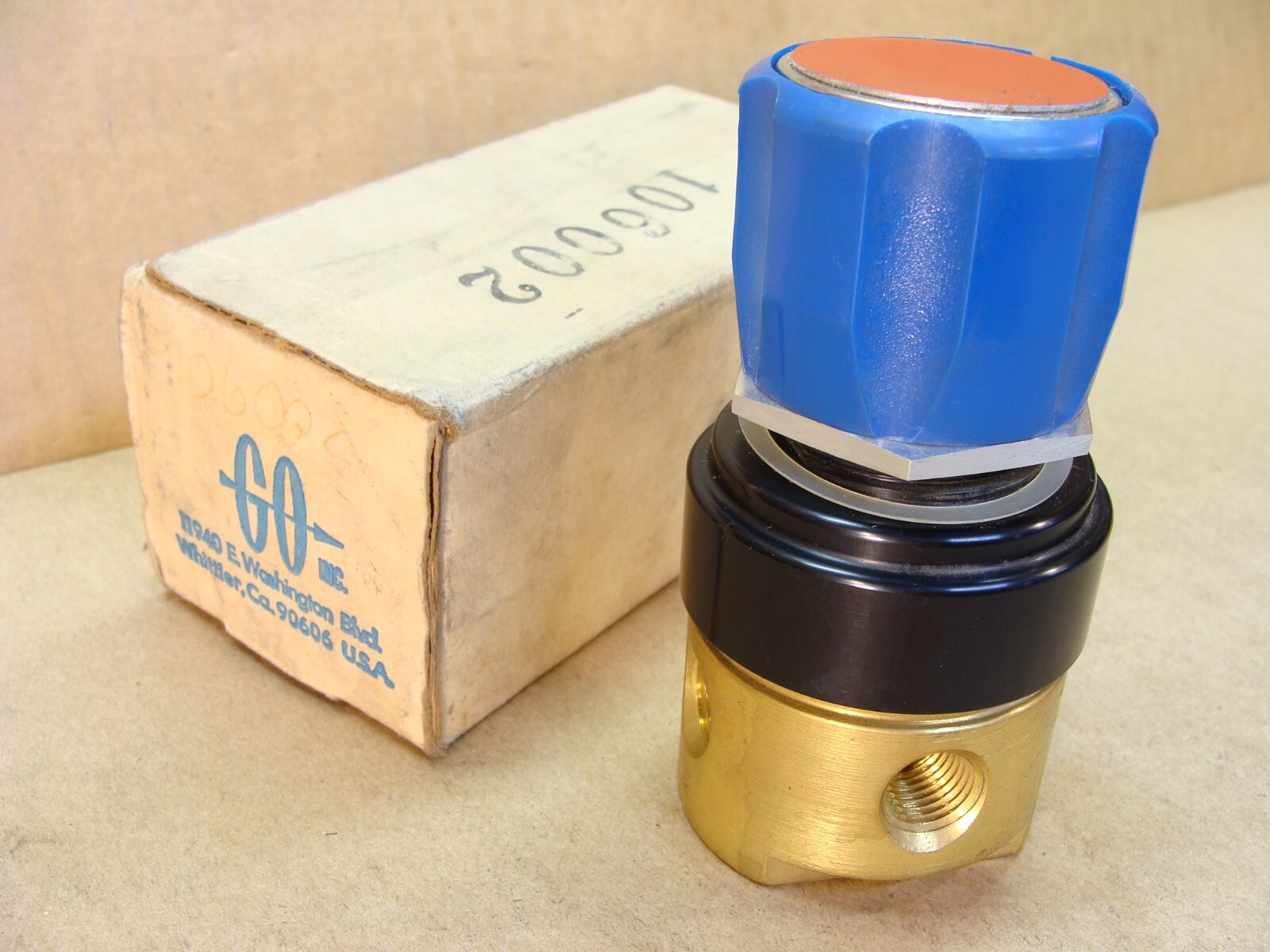 NEW GO brass gas pressure regulator 106002 1/4 NPT 0-25 psi