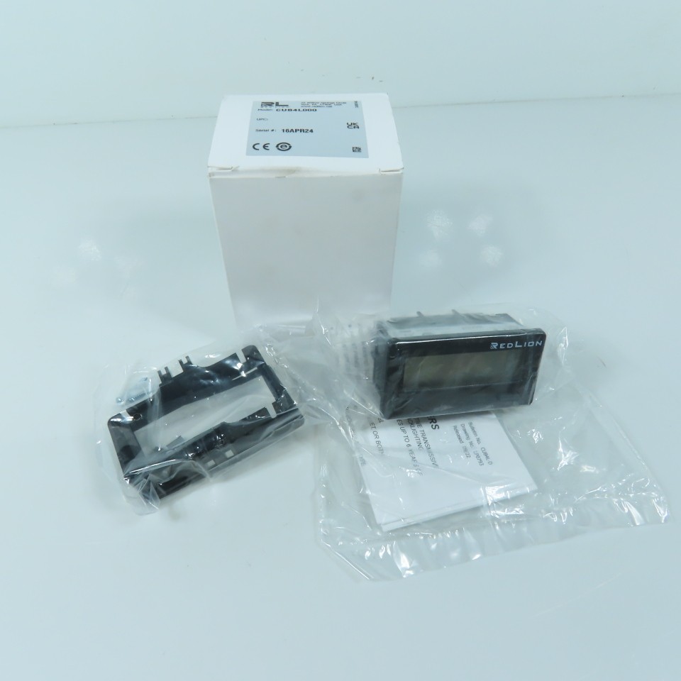 Red Lion CUB4L000 Digital LCD Display Panel Counter 9-28VDC